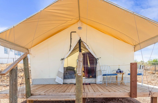 Old West Magic Glamping in Tombstone