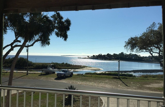 On Open Gulf, luxury home on safe private road, large dock/deck, gourmet kitchen