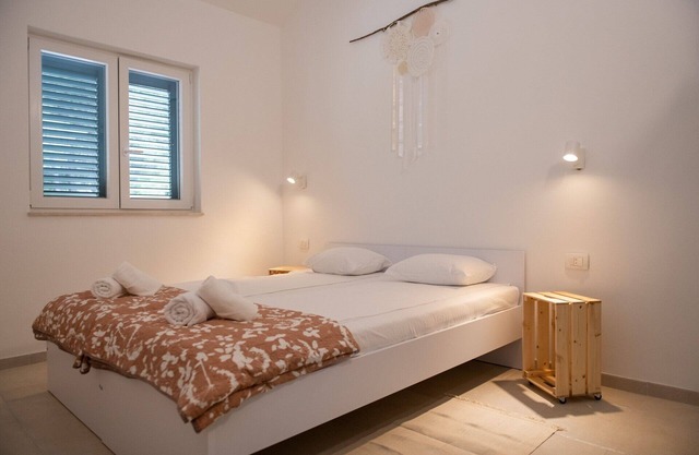 One bedroom apartment with air-conditioning Žuljana, Pelješac (A-23994-c)
