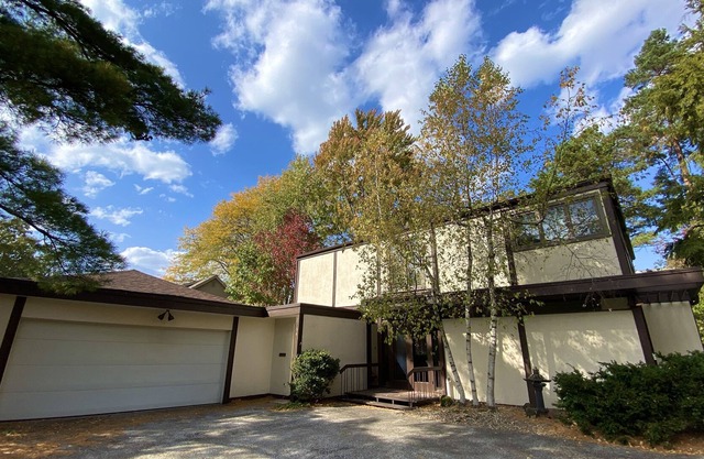 One-of-a-Kind Shaker Heights Modern Gem