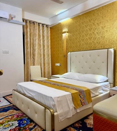 Ontrack Travel Transit Hotel