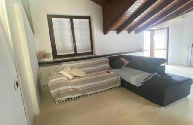 Open apartment space.In quiet residence 5 minutes from Malpensa.