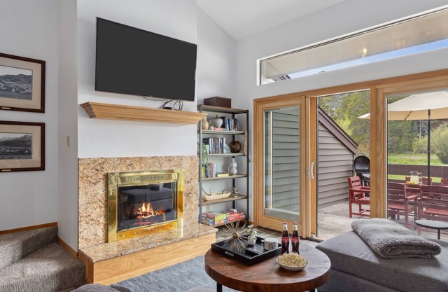Outpost: Primrose 1715 - Aspens Condo