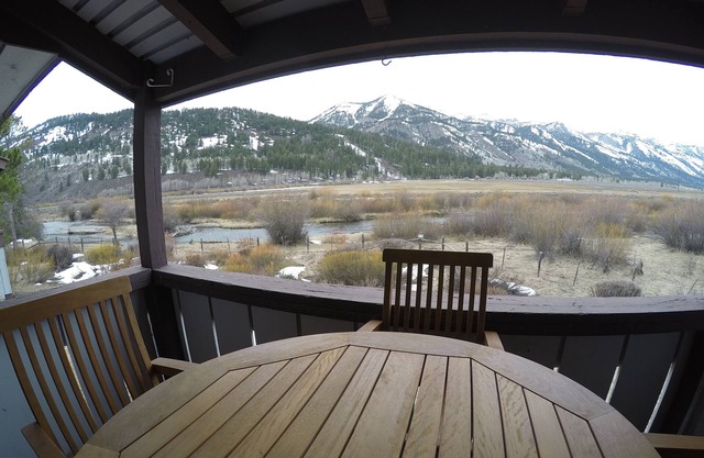 Outstanding Views, 1 BR, 1 Loft