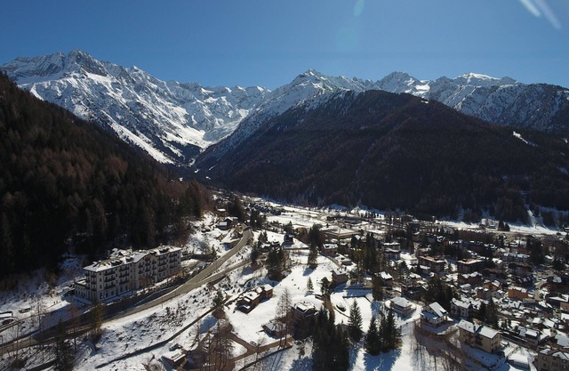 Palace Pontedilegno Resort