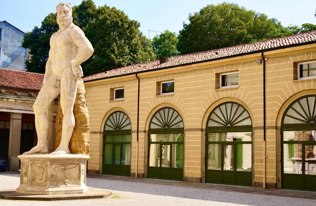 Palazzo Mantua Benavides Suites & Apartments