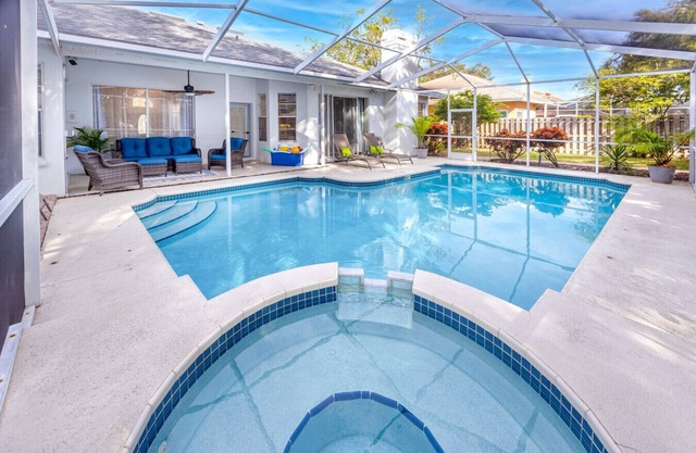 Palm Harbor Paradise