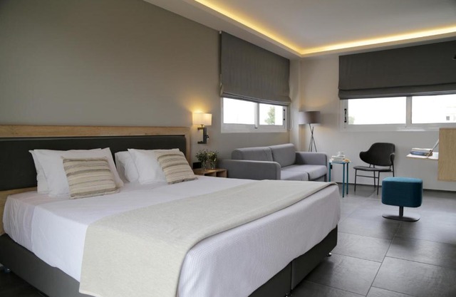Palmyra Beach Hotel