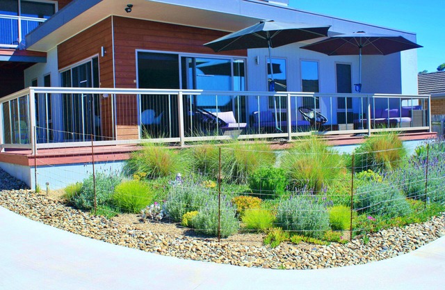 Pambula Beach Seaview ~ stunning ocean views +12:00 pm check-out