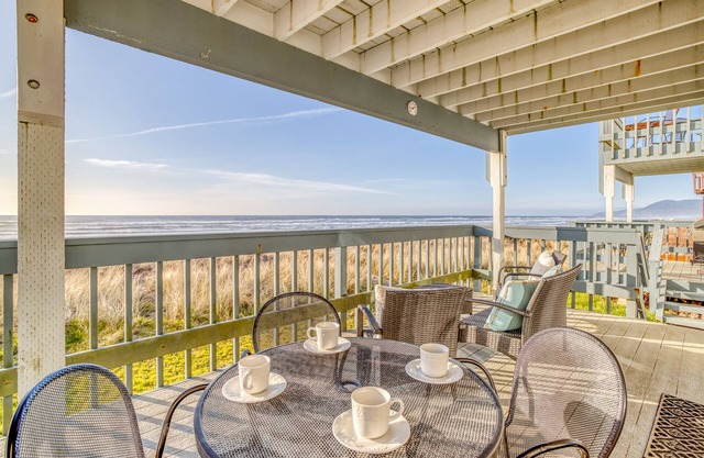 Panoramic Rockaway Beach Views From This Beautifully Appointed Oceanfront Condo!