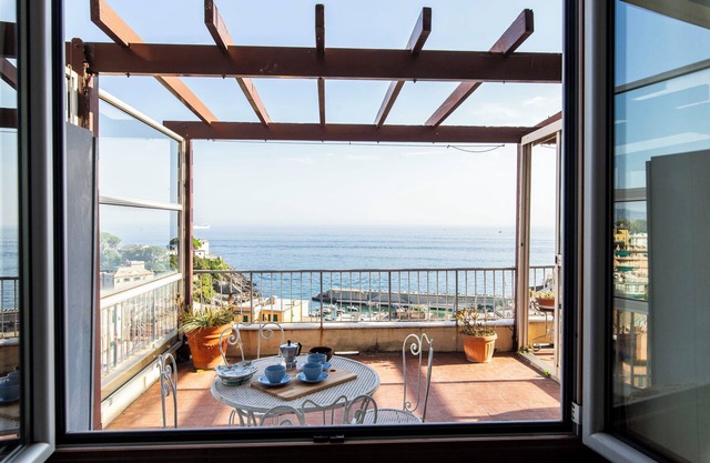 Panoramic sea view - Two Bedroom Apartment, Sleeps 4