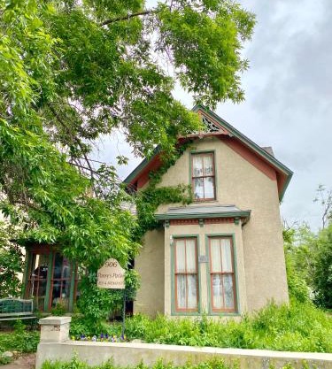 Pansy’s Parlor Bed & Breakfast