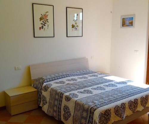 Paola Apartments