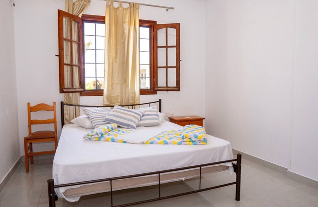 Paradeisos Double Room (1)