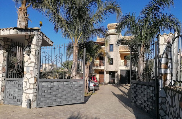 Paradise apartment with wi fi and parking space