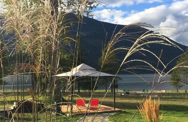 Paradise on Kootenay Lake, near Nelson, BC