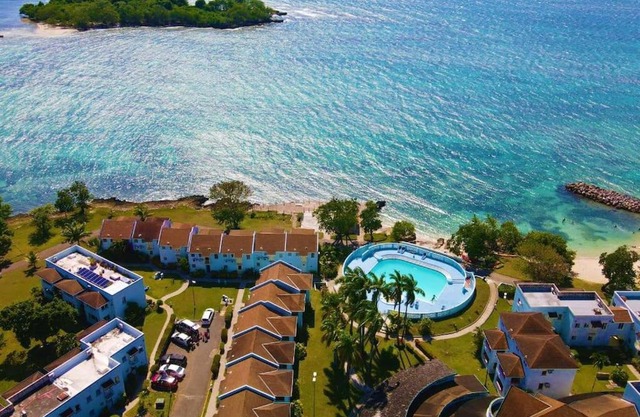 Paradise Point Villa Negril
