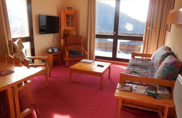 Paradiski quiet and sunny plan peisey
