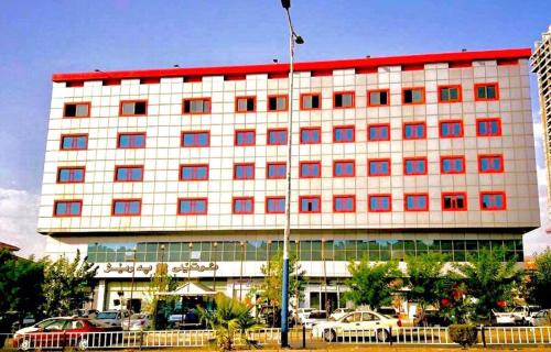 Parezh Hotel