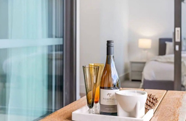 Parkvue 11 | Perfect for Two