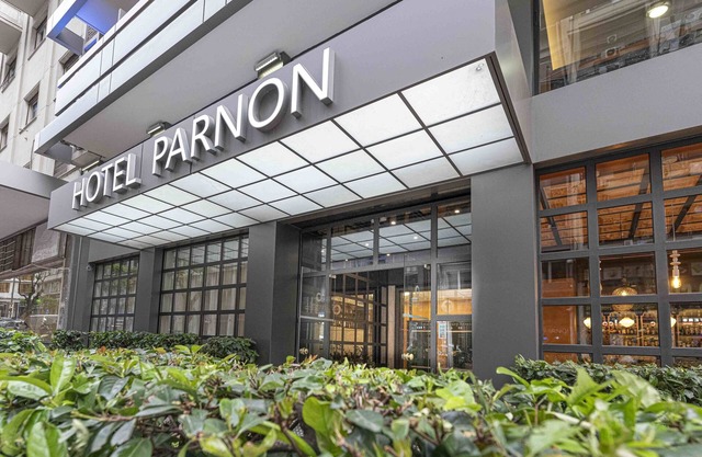 Parnon Hotel