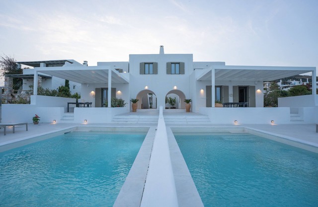 Paros Breeze Luxury Villa