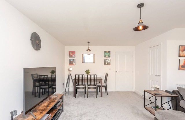 Pass the Keys | Bramhope Haven - new home next to Golden Acre Park