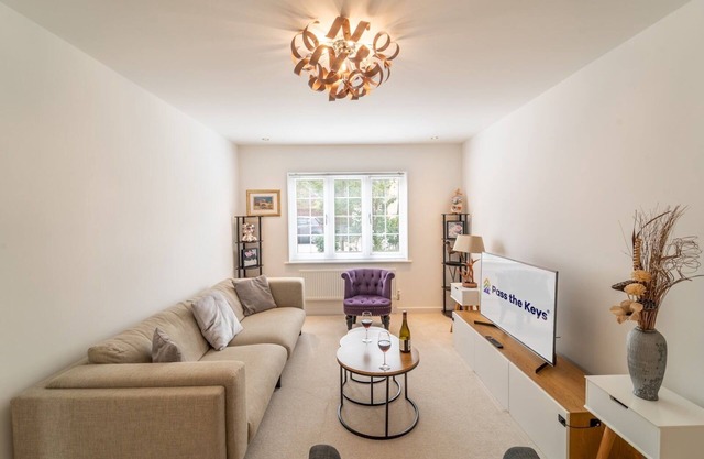 Pass the Keys | Experience Bicester Village near our Spacious Home
