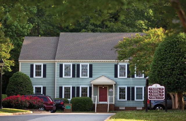Patriots' Place 1br unit Saturday check-in