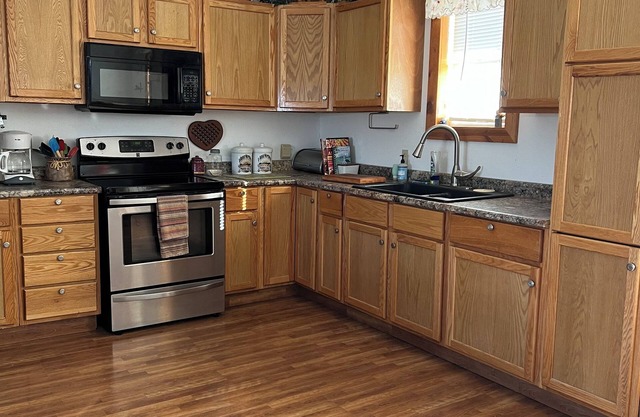 Peaceful, comfortable cabin with attached garage and all the amenities.