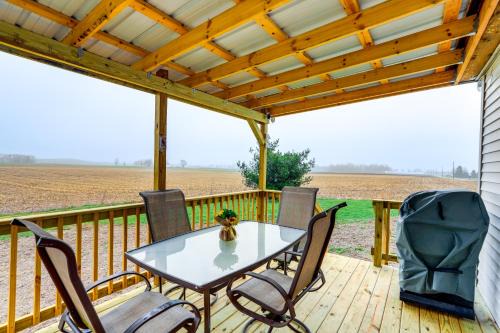 Peaceful Shiloh Home with Deck and Fishing Pond Access