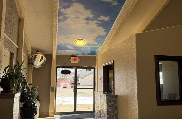 Peddlers Inn Motel