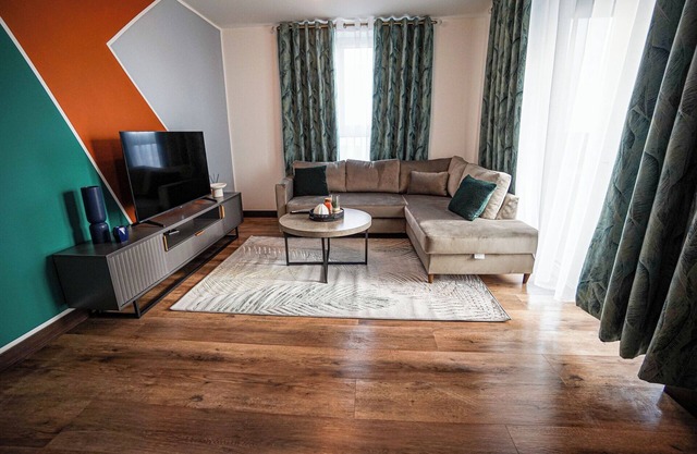 Penthouse - 1BR - Alexandra Palace Views