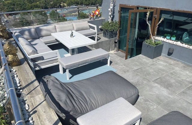 Penthouse complex TOP