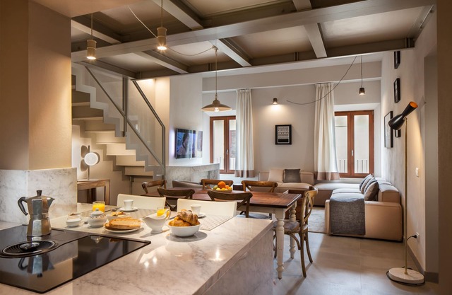 Penthouse in Siena's Heart with Elevator & Parking