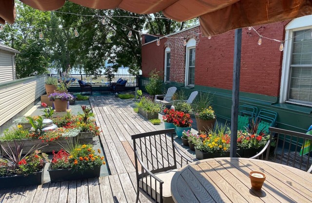 Pepin Marina Retreat: Cottage Apartment with Deck