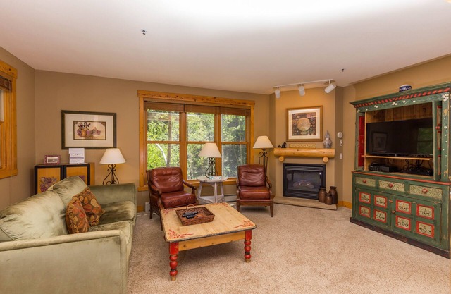 Perfect Mountain Getaway w/Views from Private Patio & Close to Resort Shuttle