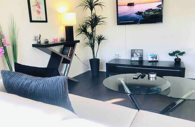 Perfectly Located APT — Just Steps from the Beach