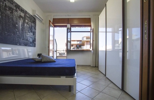 Perla - cozy 2 bedroom apartment centrally located in Capo d'Orlando, Sicily