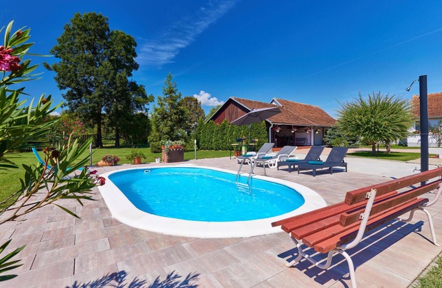 Pet friendly home in Gudovac with WiFi
