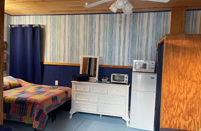 Pet friendly Private Studio