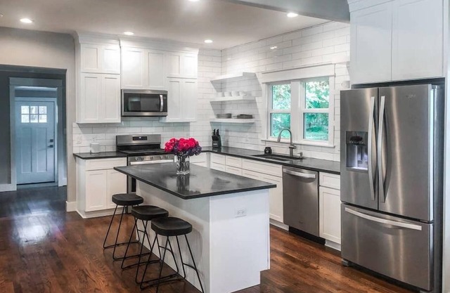 PeteRetreat -Two blocks from OSU, newly remodeled home