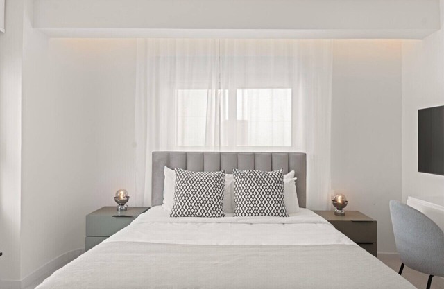 Phaedrus Living: Limassol Seaside Residences 05
