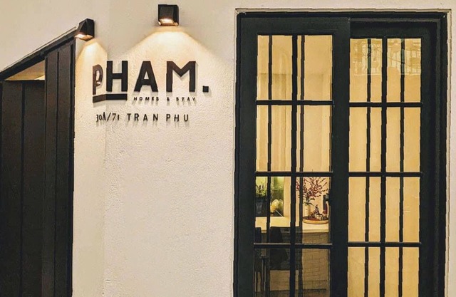 PHAM. Homes