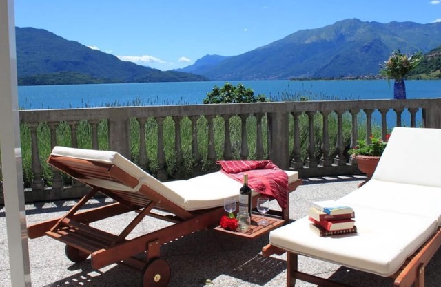 Piccolo Paradiso Holiday Bungalow on the Lake