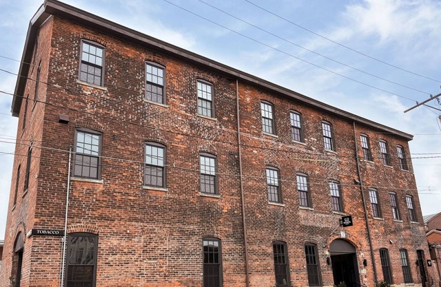 Pickle Factory Eight Unforgettable Rooms Sleeps 16