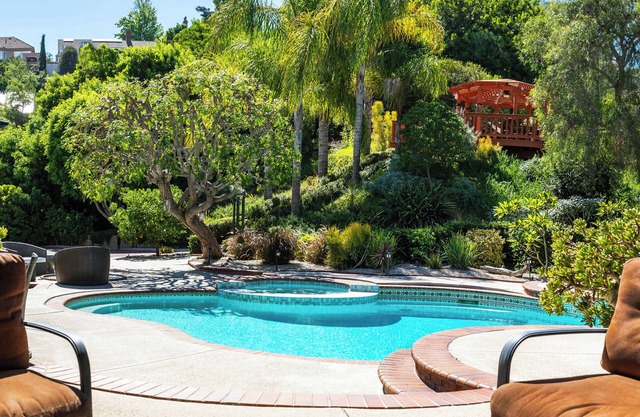 Pickleball & Hot tub. Your 5-Star Resort Home!