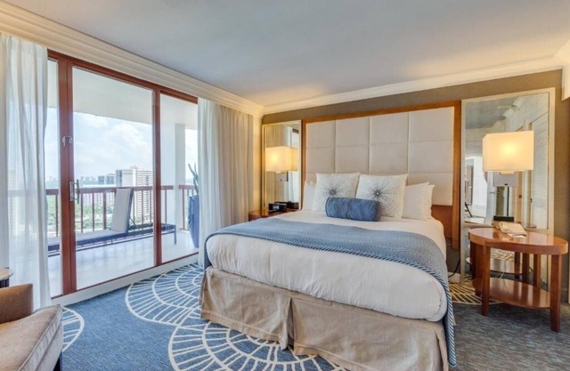Picturesque Resort w/Exclusive Beach Shuttle | Spacious 1BR w/Private Balcony