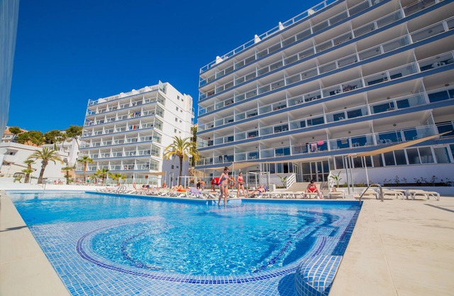 Pierre & Vacances Mallorca Deya - Recomendado para adultos