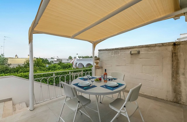 Pino 2 - 1 bedroom Near The Sea, Nardò, Italy
